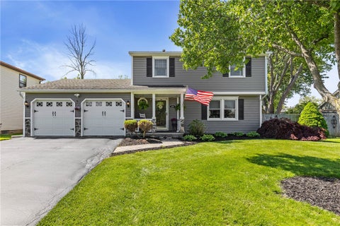 Homes For Sale - 203 Woodsong Lane<br/> Greece, NY 14612