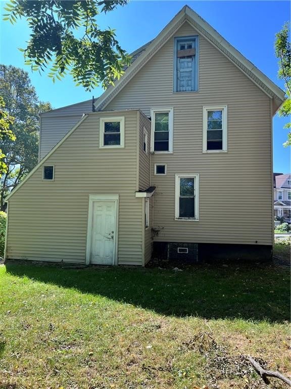 60 Bloss Street