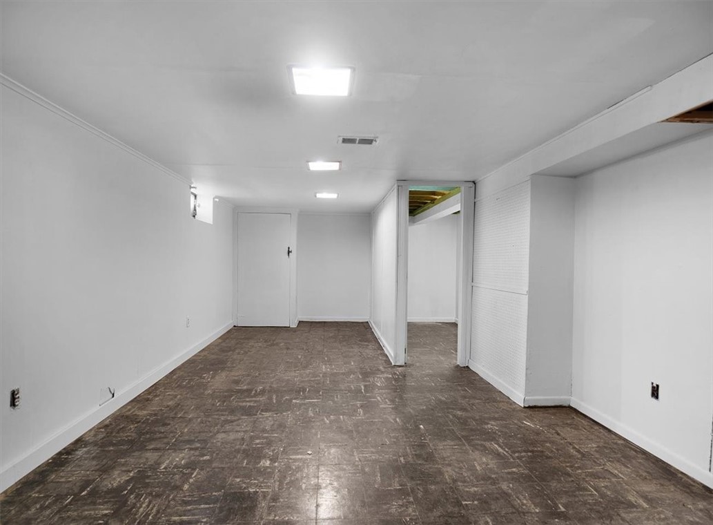 155 Meadow Dr Drive, Brighton, New York image 35
