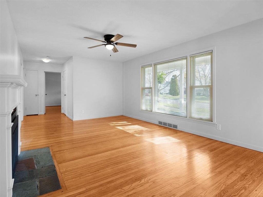 155 Meadow Dr Drive, Brighton, New York image 8