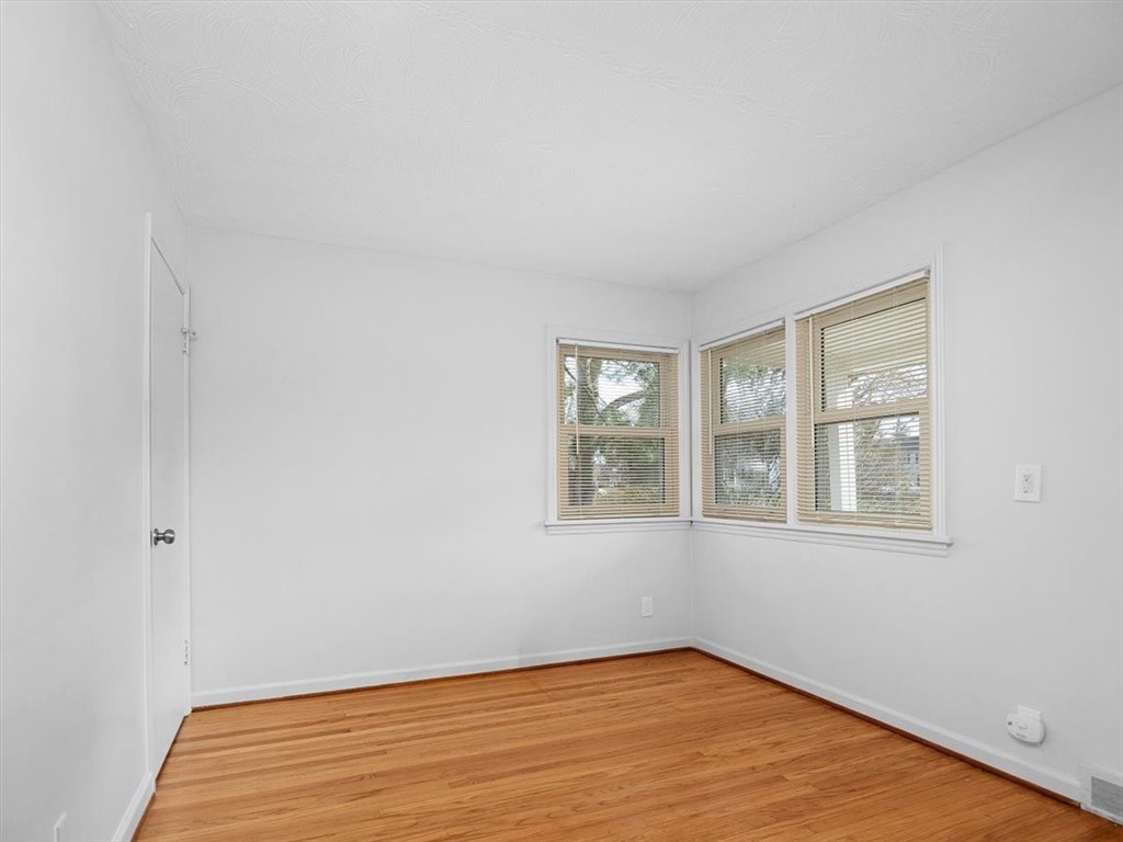 155 Meadow Dr Drive, Brighton, New York image 14