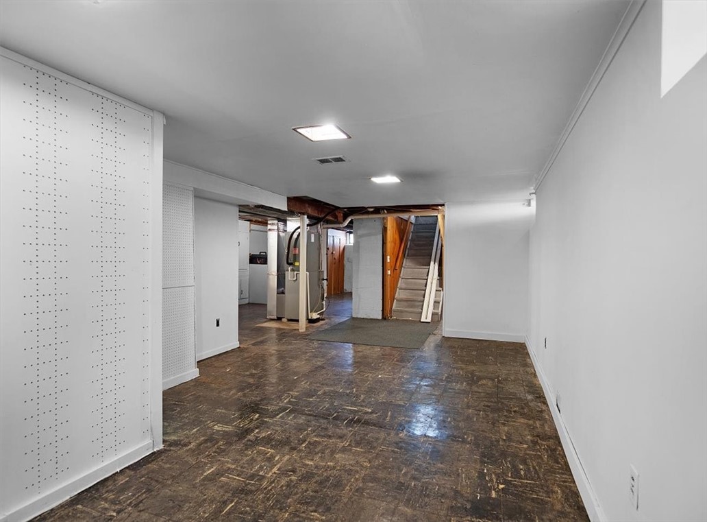 155 Meadow Dr Drive, Brighton, New York image 36