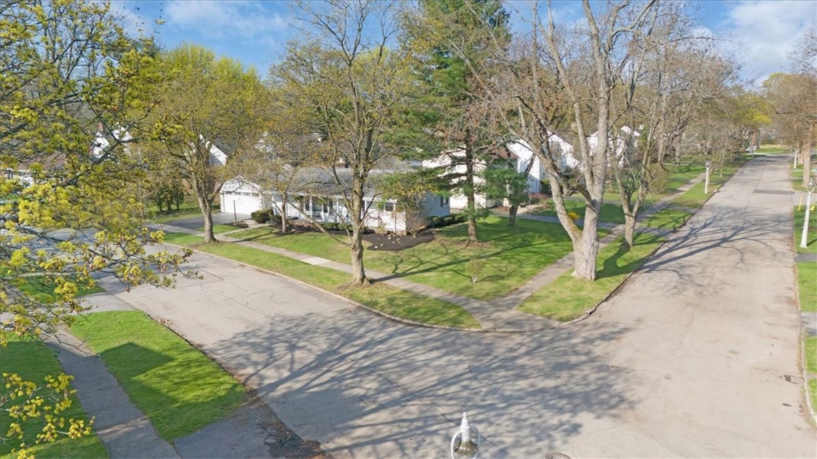 155 Meadow Dr Drive, Brighton, New York image 5