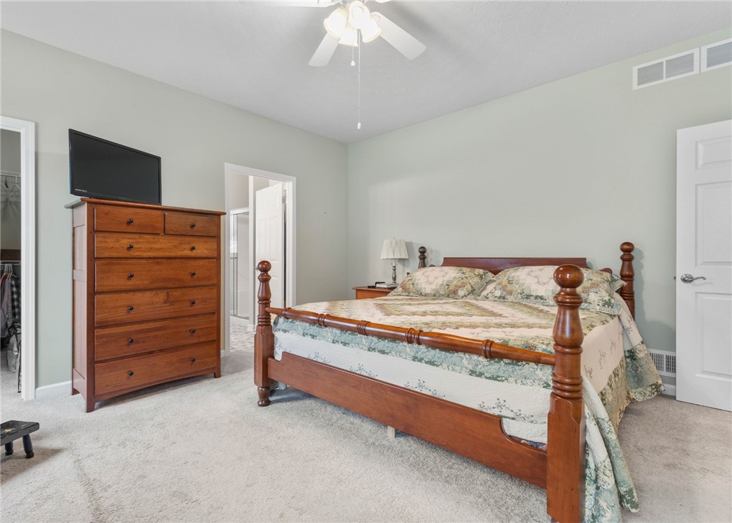 1049 Railway Crossing, Webster, New York image 12