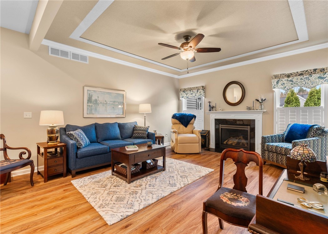 1049 Railway Crossing, Webster, New York image 17
