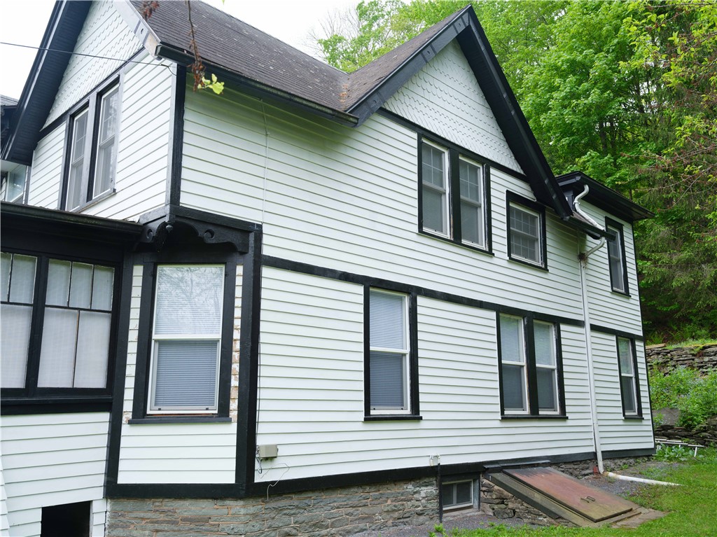 36 Pinetree Lane, Middletown, New York image 30