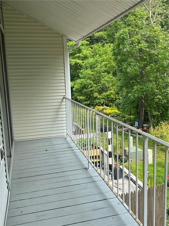 23 Southfield Drive, Webster, New York image 16