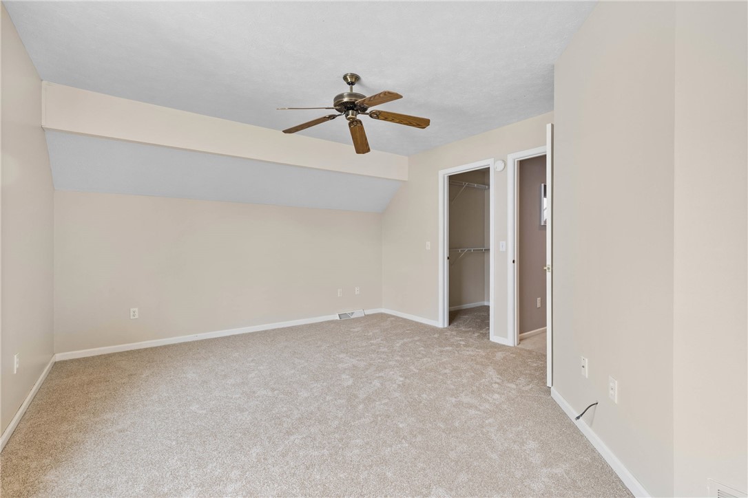 91 Legacy Oak Trl, Henrietta, New York image 28