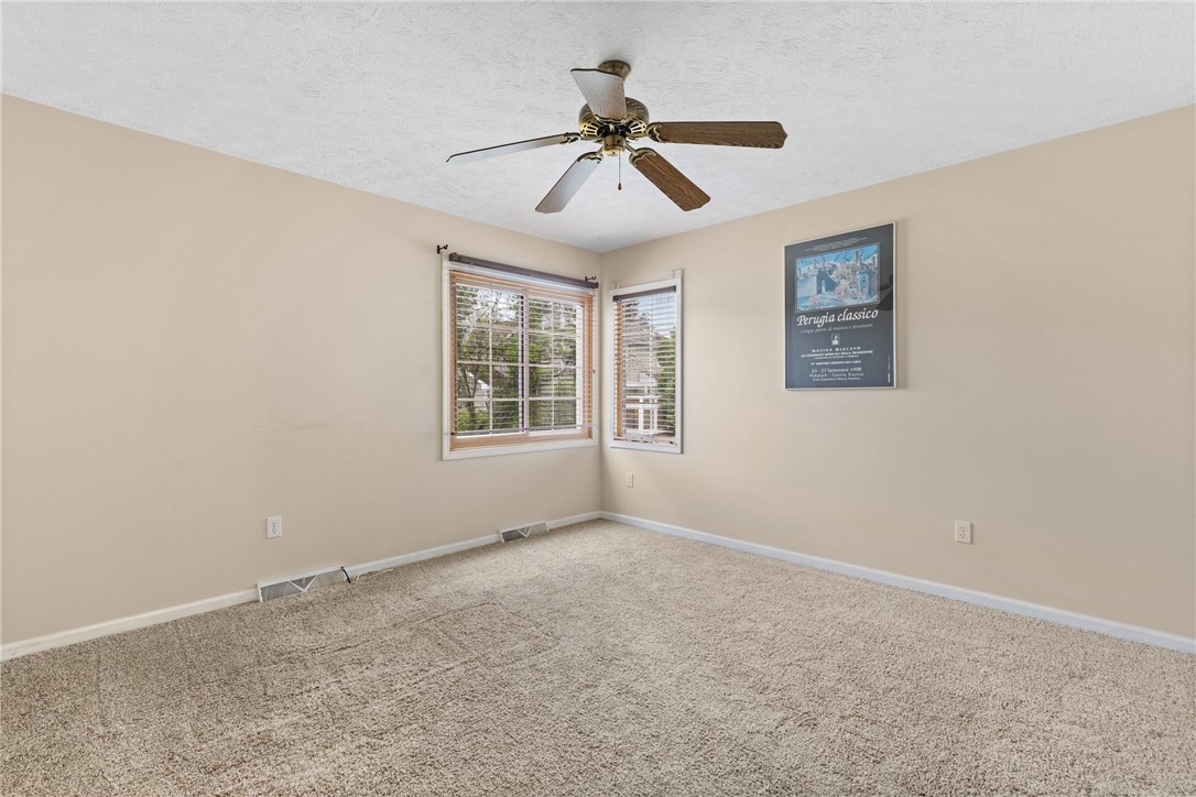 91 Legacy Oak Trl, Henrietta, New York image 24
