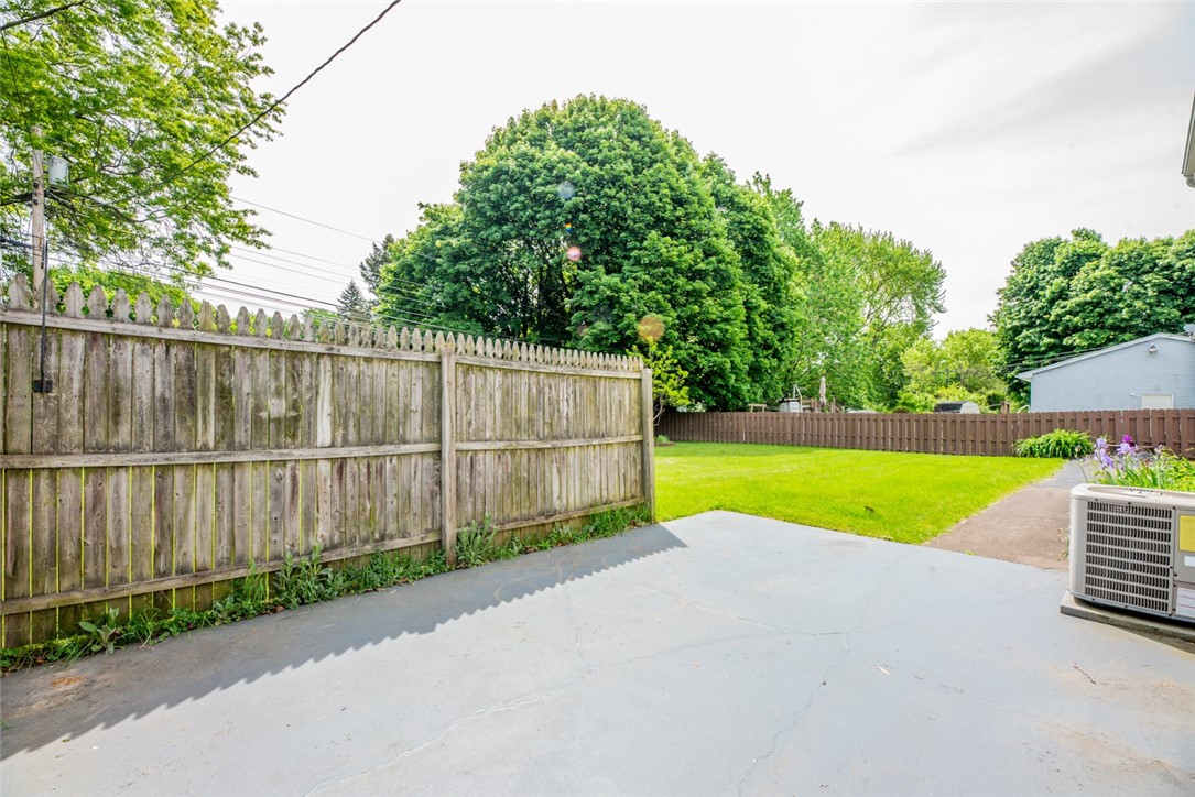 558 Fetzner Road, Greece, New York image 37
