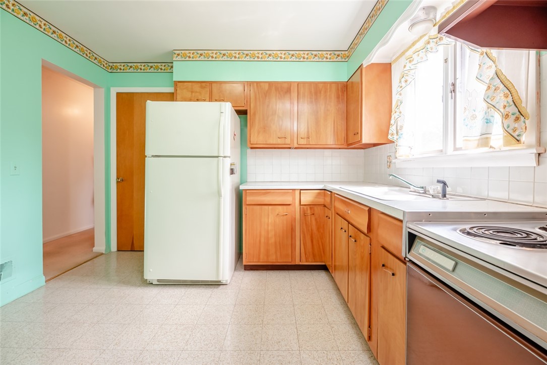 558 Fetzner Road, Greece, New York image 12