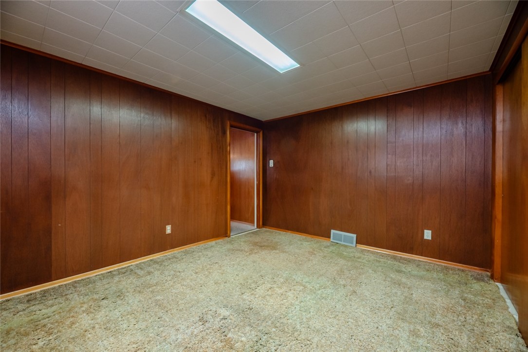 558 Fetzner Road, Greece, New York image 32
