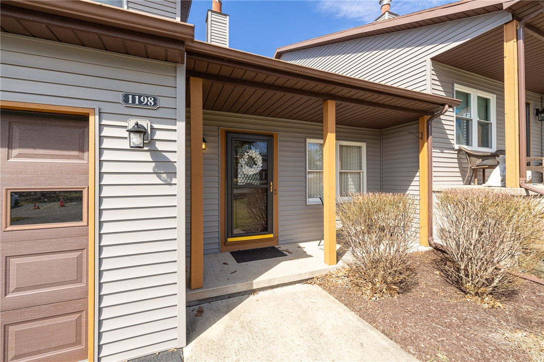 1198 Ridge Crest Drive, Victor, New York image 2