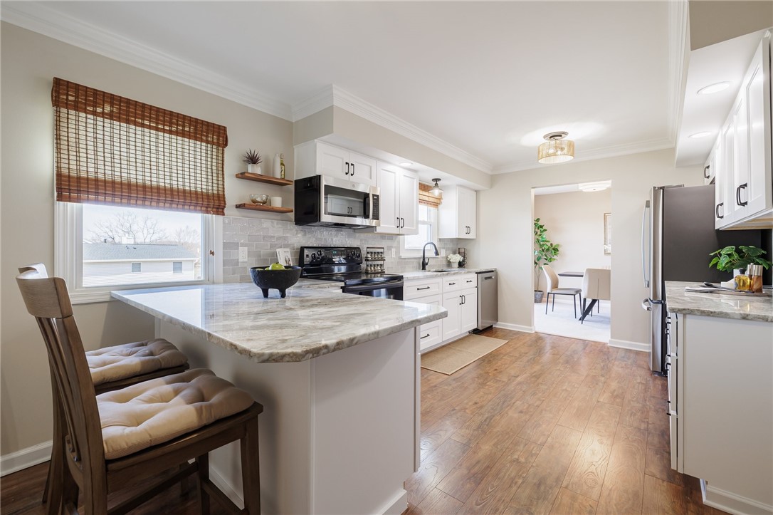 1198 Ridge Crest Drive, Victor, New York image 9