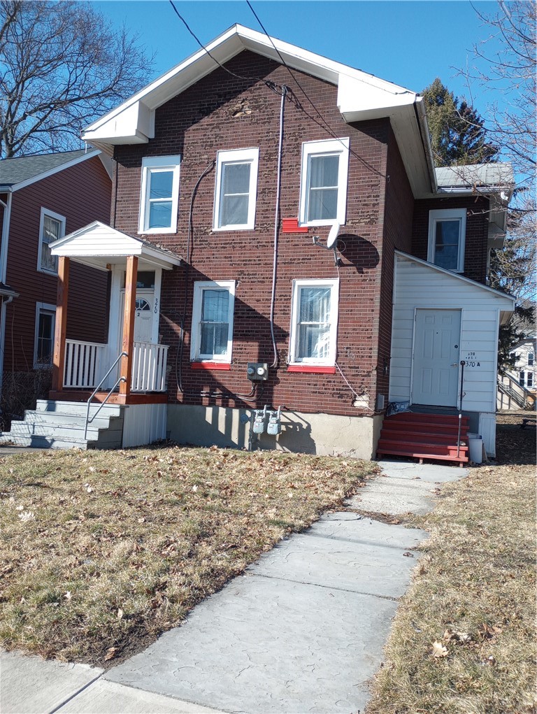 370 W 3rd Street