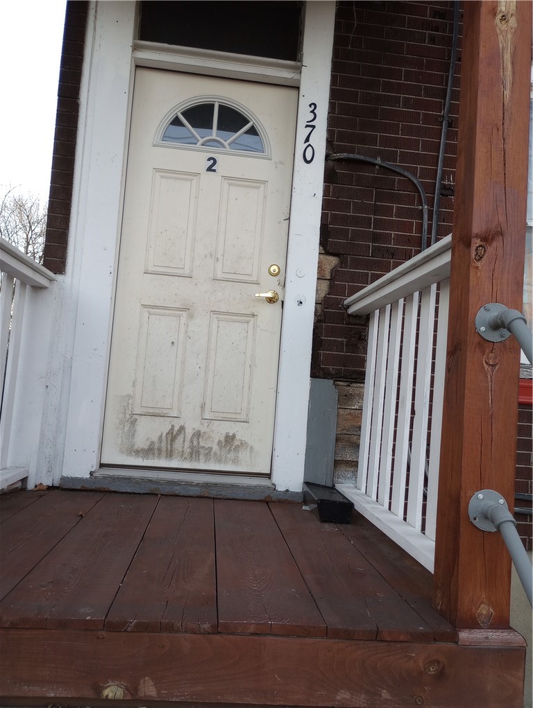 370 W 3rd Street