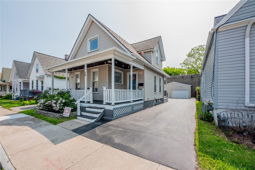 54 Bloomfield Pl Pl, Rochester, New York image 3
