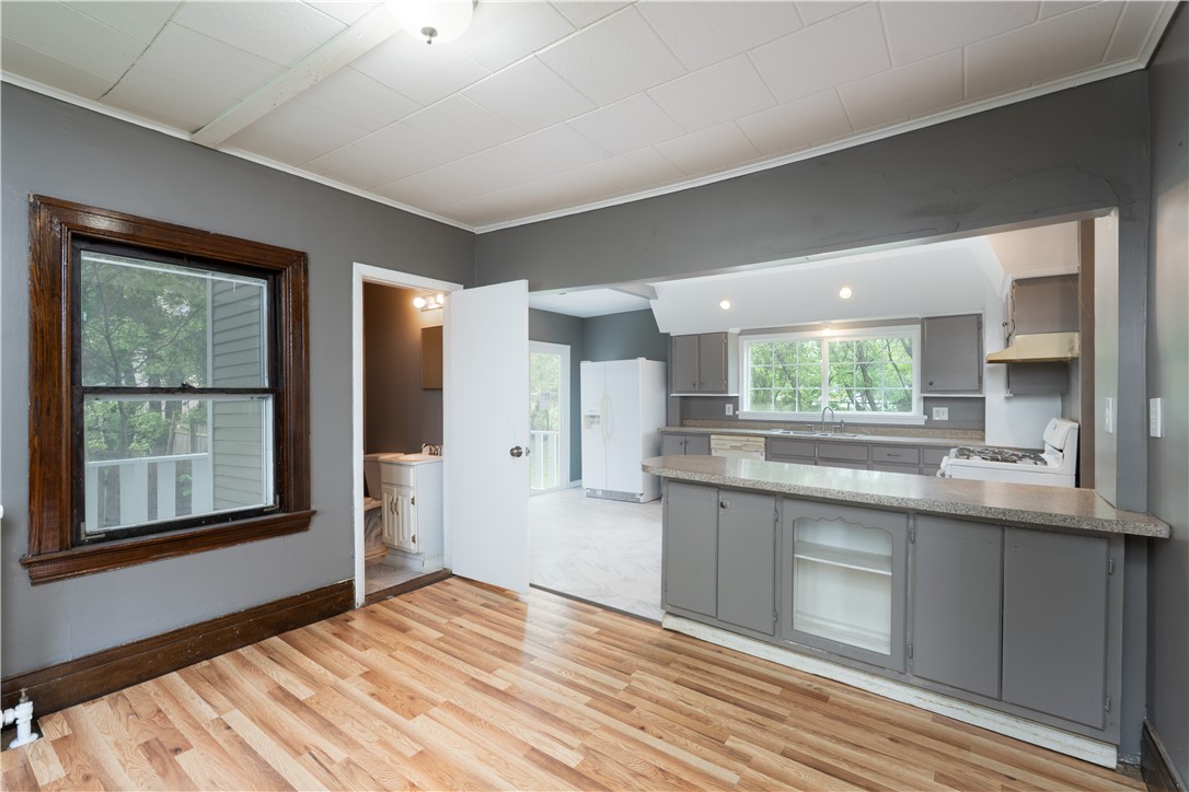135 Gardiner Avenue, Rochester, New York image 9