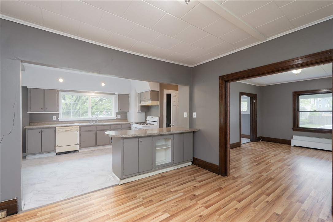 135 Gardiner Avenue, Rochester, New York image 11