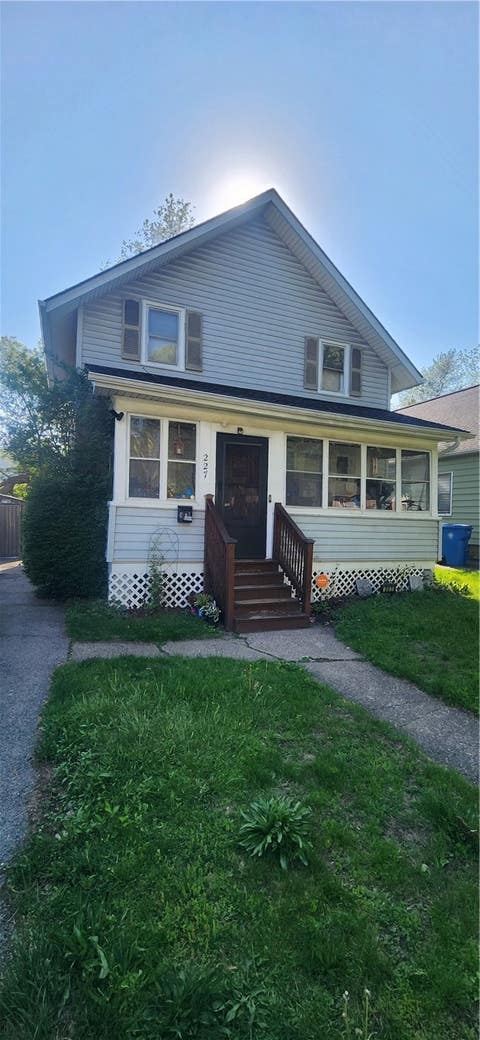 Homes For Sale - 227 Westfield Street<br/> Monroe County, Rochester, NY 14619