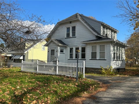 Homes For Rent - 125 Windsor Road<br/> Greece, NY 14612