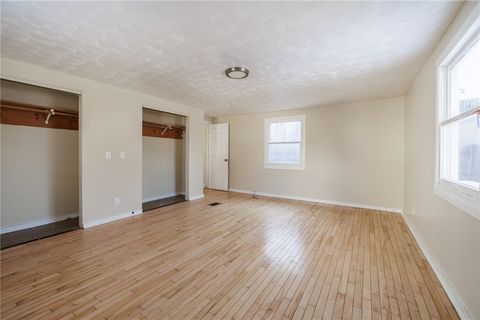 Tiny photo for 90 Cottage Street, Rochester, NY 14608 (MLS # R1639521)