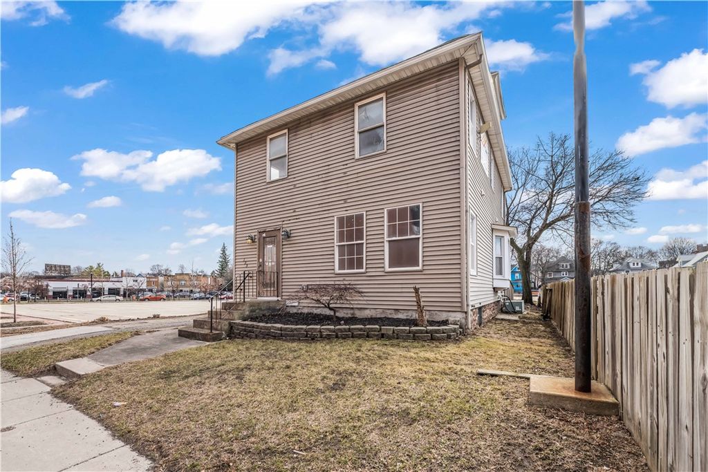 Photo of 135 W Ridge Road, Rochester, NY 14615 (MLS # R1666835)