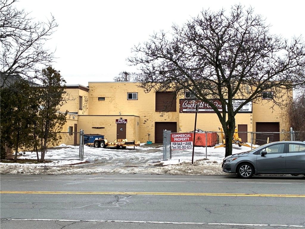 Photo of 88 University Avenue, Rochester, NY 14605 (MLS # R1658075)