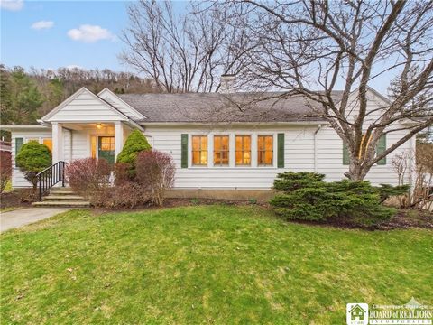 Homes For Sale - 422 York Street<br/> Cattaraugus County, Olean, NY 14760