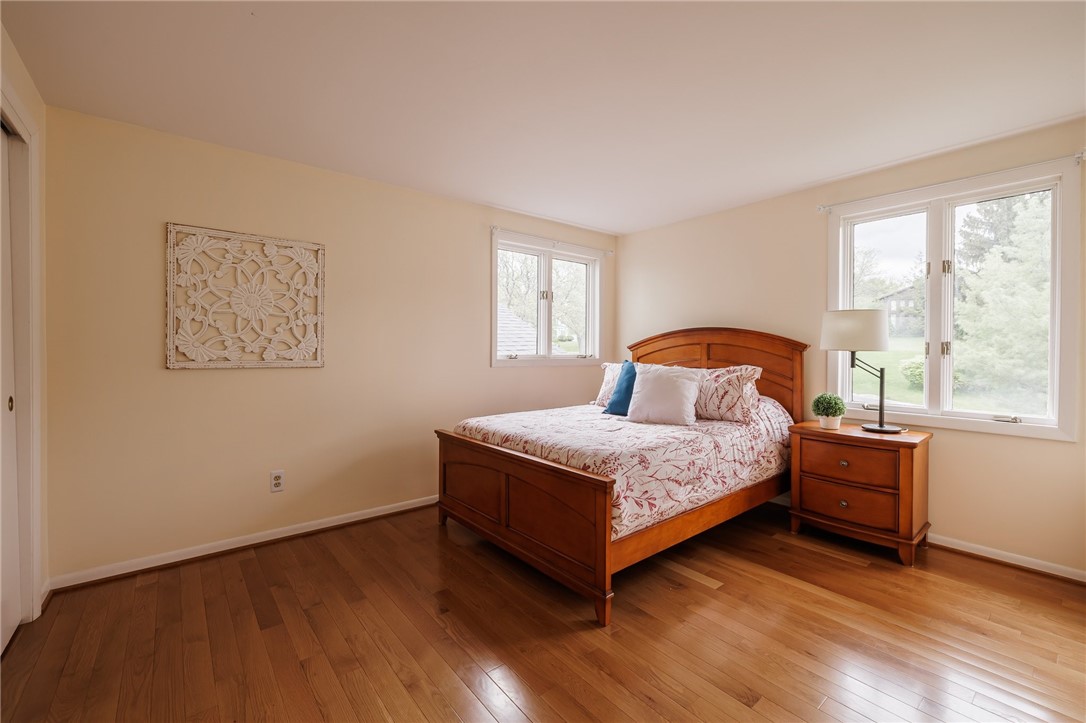 29 Greylock Ridge, Pittsford, New York image 27