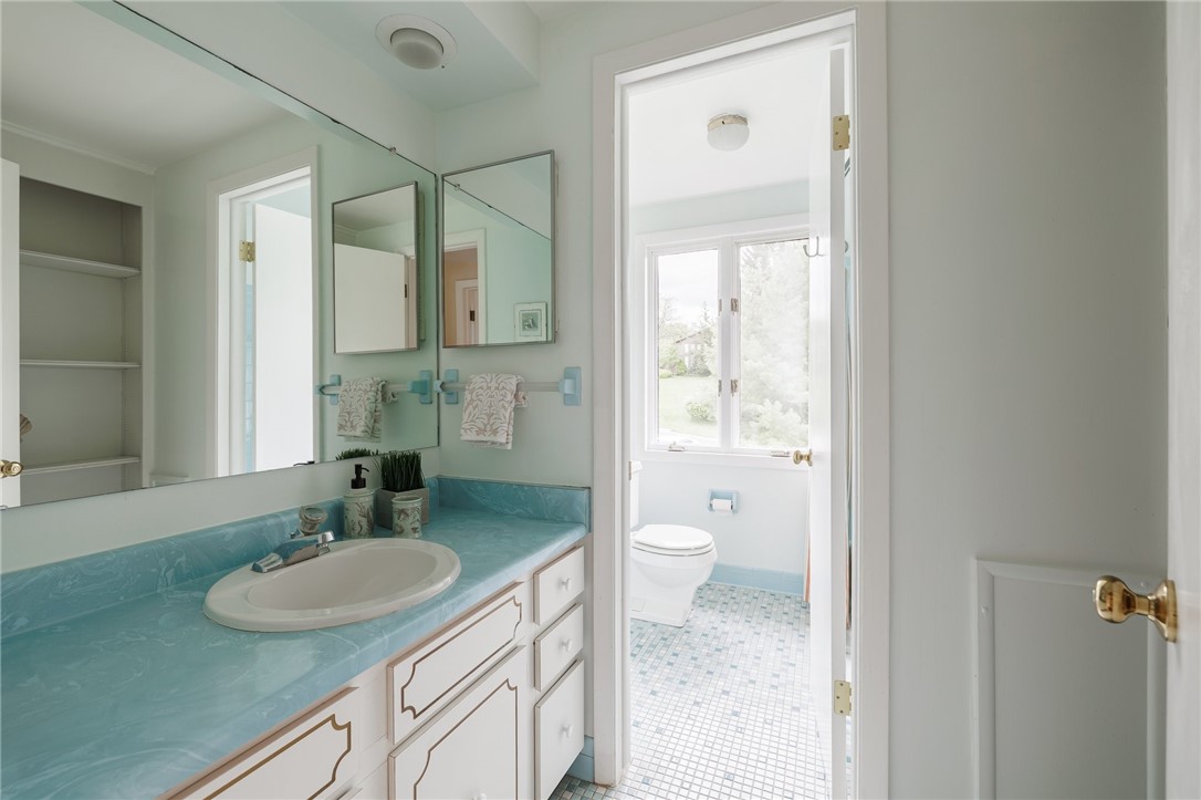 29 Greylock Ridge, Pittsford, New York image 28