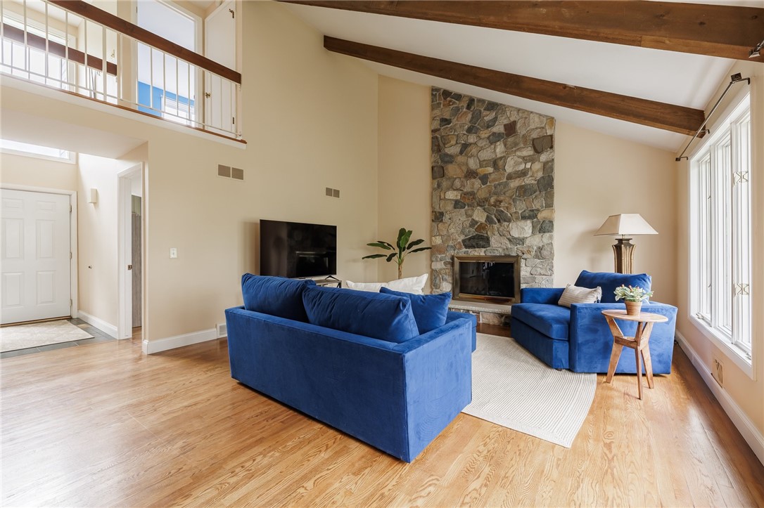 29 Greylock Ridge, Pittsford, New York image 11