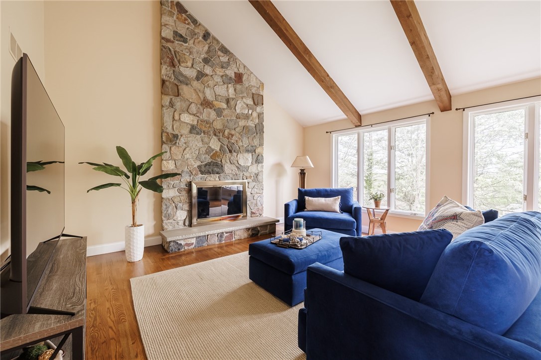 29 Greylock Ridge, Pittsford, New York image 9