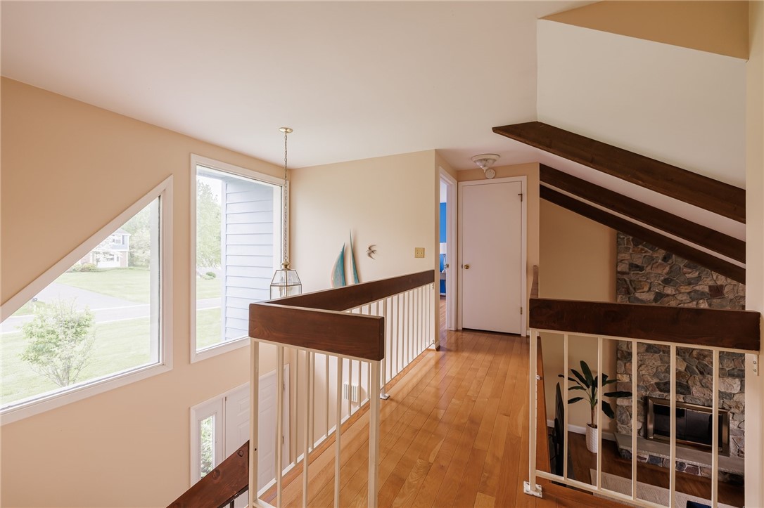 29 Greylock Ridge, Pittsford, New York image 23