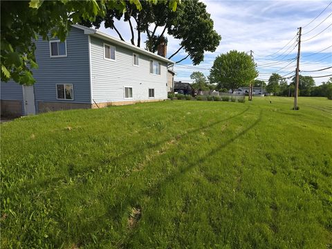 Tiny photo for 55 Agar Avenue, Henrietta, NY 14467 (MLS # R1684788)