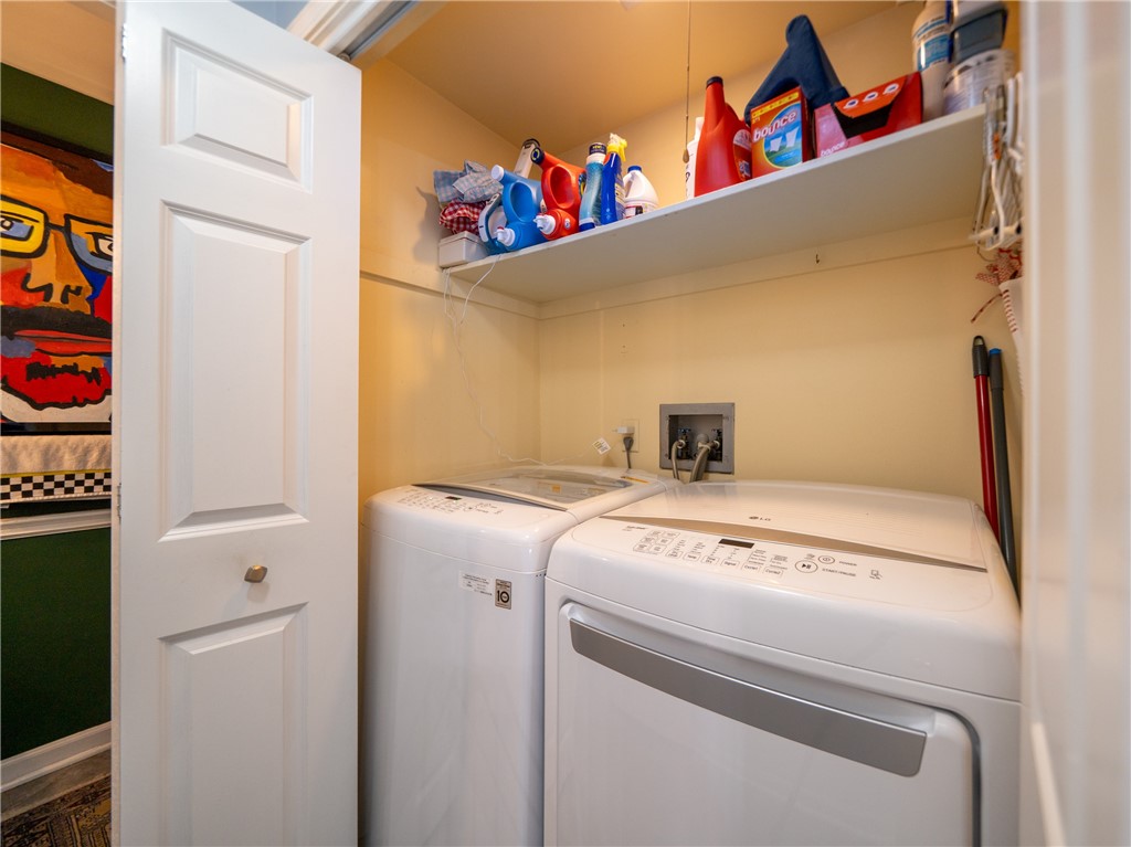 104 New Wickham Drive, Penfield, New York image 10