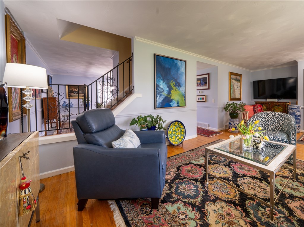 104 New Wickham Drive, Penfield, New York image 11