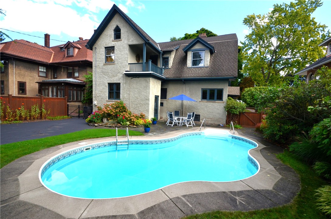 393 Westminster Road, Rochester, New York image 46