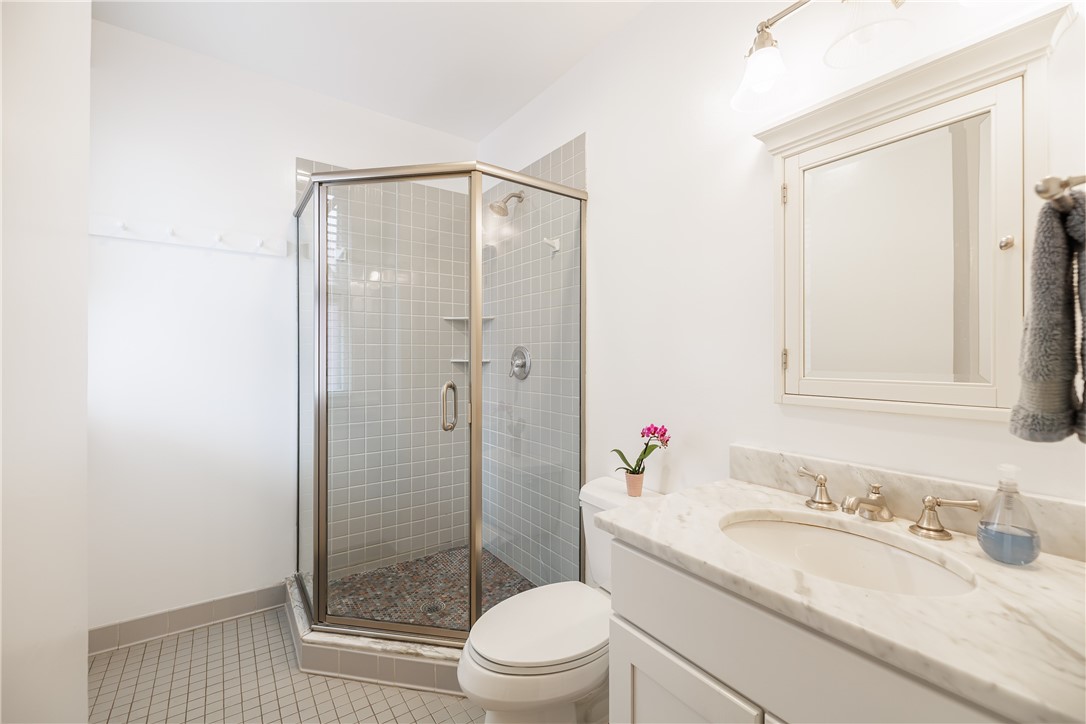 393 Westminster Road, Rochester, New York image 39