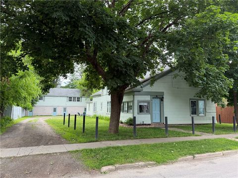 Homes For Sale - 35 Eaton Avenue<br/> Chenango County, Norwich, NY 13815