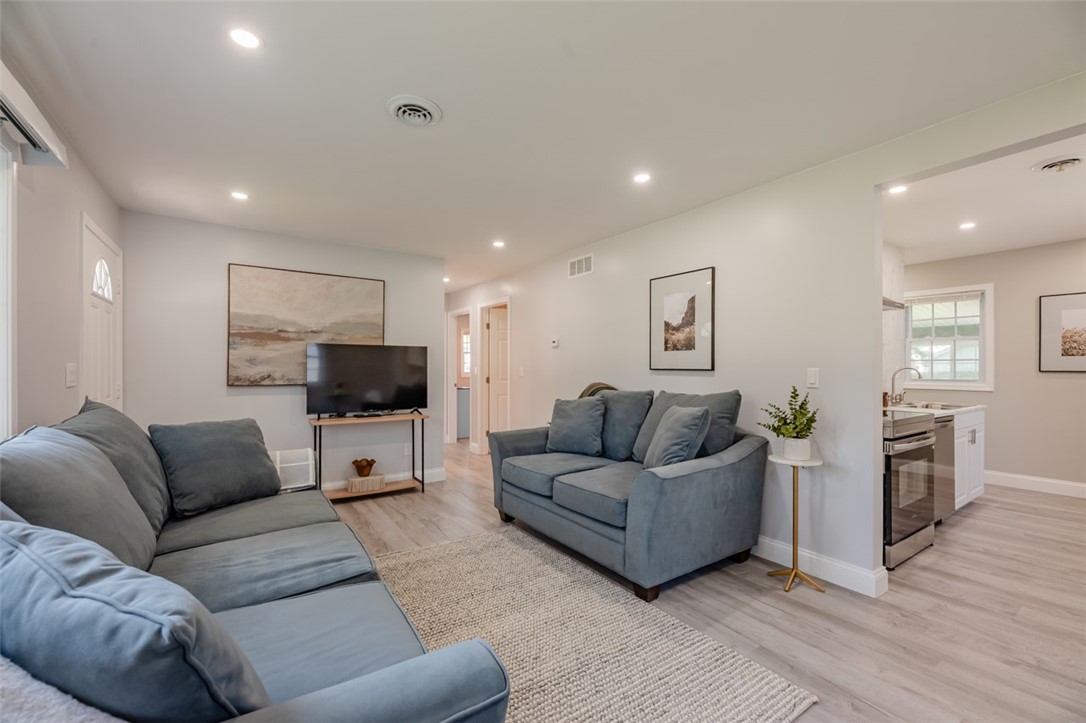 94 Cimarron Dr