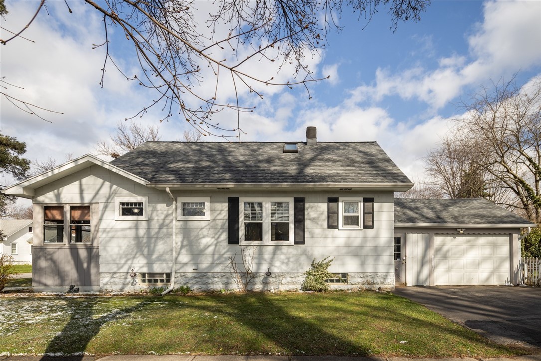 181 Brookridge Drive, Greece, New York image 1