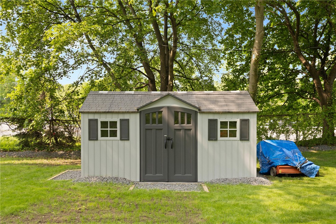 410 Thomar Drive, Webster, New York image 31