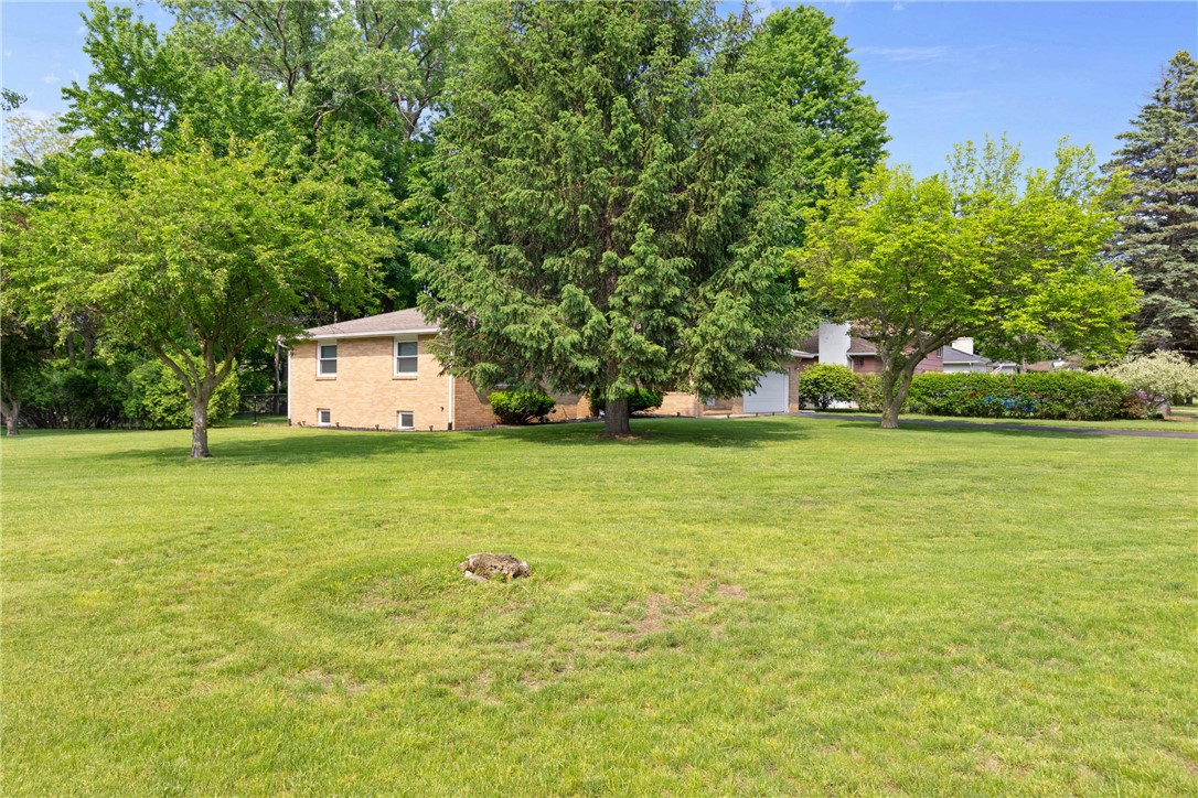 410 Thomar Drive, Webster, New York image 30