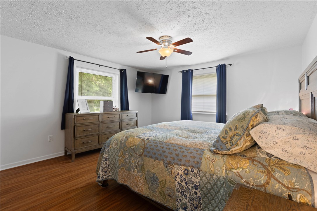 410 Thomar Drive, Webster, New York image 19