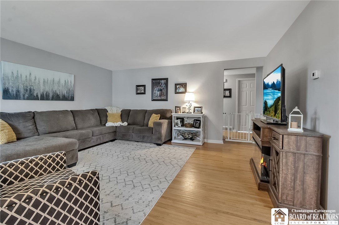 62 Thistle Avenue, Tonawanda, New York image 5