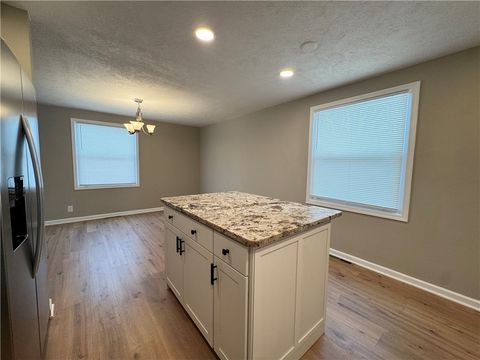 Tiny photo for 636 Embury Road, Penfield, NY 14625 (MLS # R1659489)