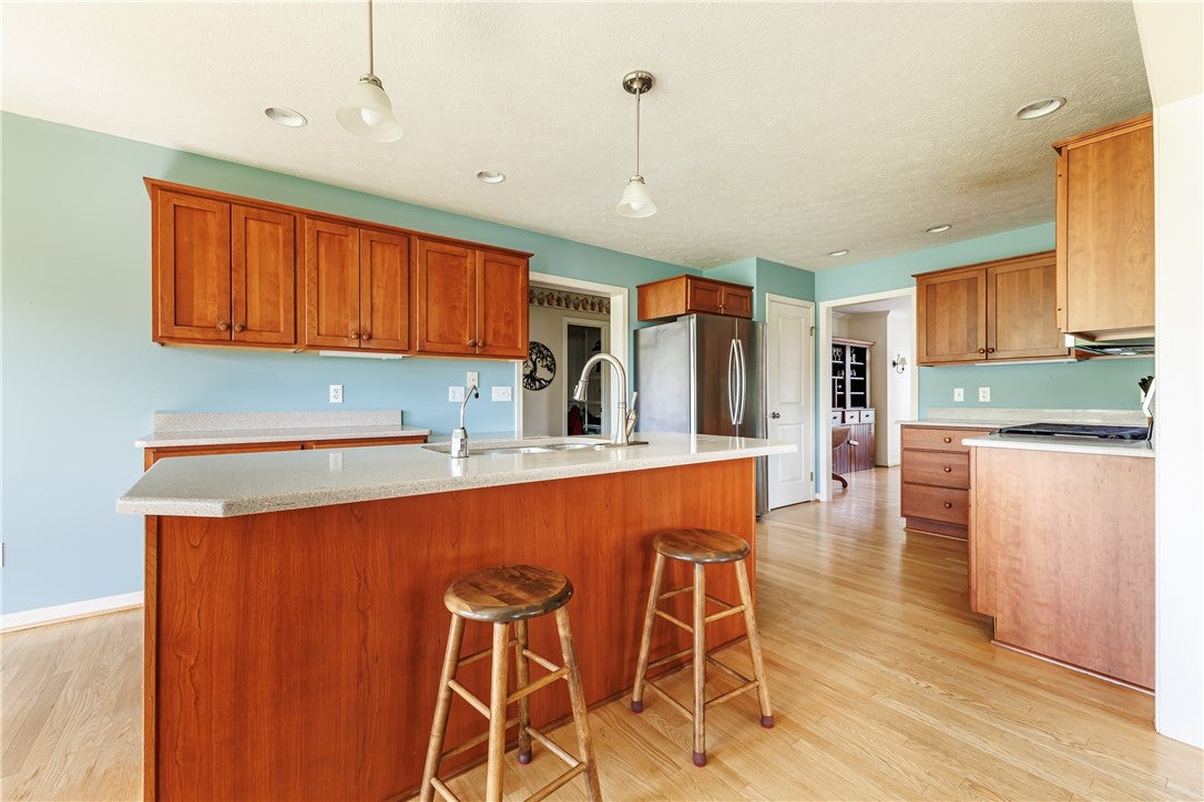 5199 Crescent Hill