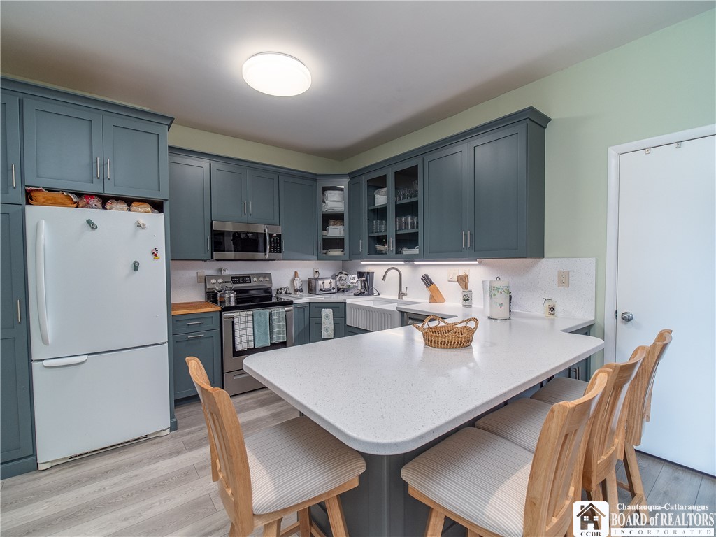 5301 E Lake Road 23