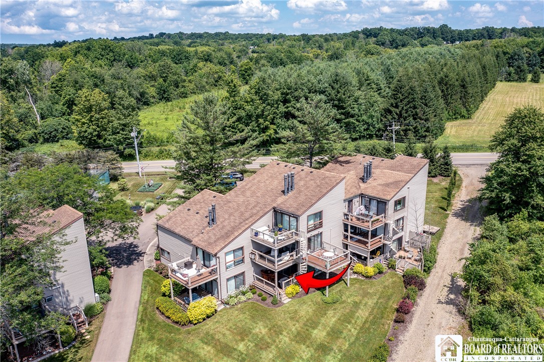 5301 E Lake Road 23
